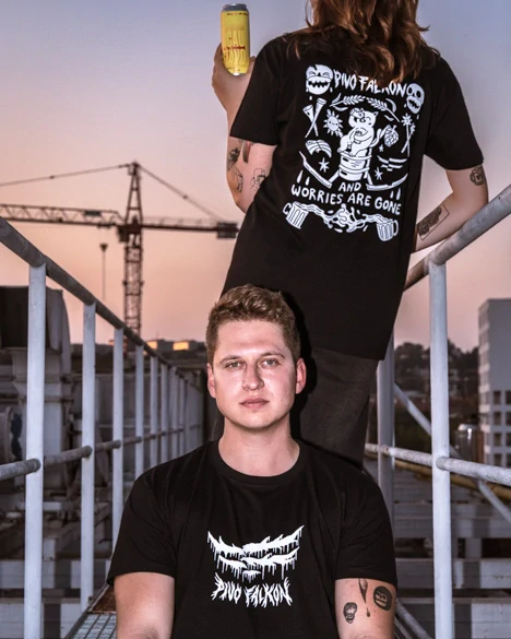 Triko Falkon x Kazisvět "...and worries are gone"